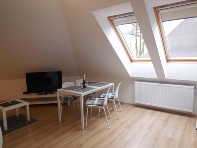 Apartman Kamenice Kamenice nad Lipou Bagian luar foto